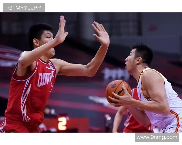 2019年CBA广东队对阵青岛队精彩直播回顾与赛况分析